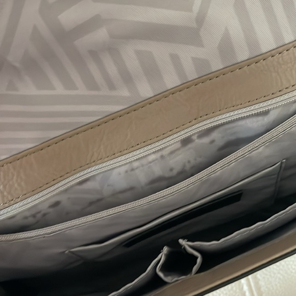 Rebecca Minkoff Handbag - Picture 9 of 16